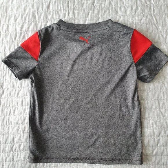 Puma Boys Short Sleeve Graphic T-shirt Size 2T - Picture 2 of 4